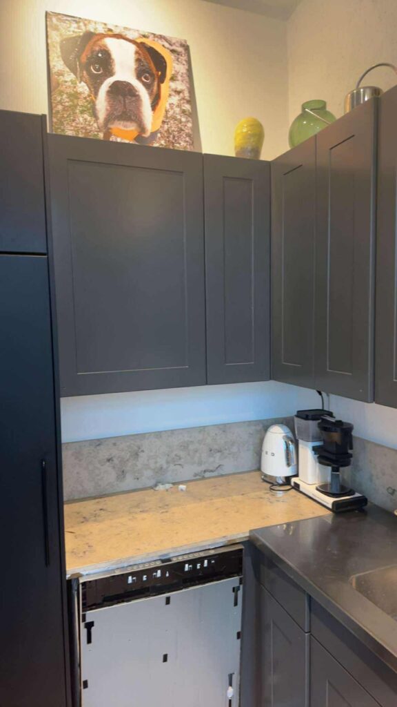 målning av köksluckor